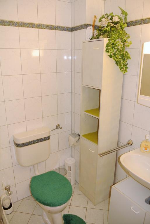 Haus Am Waldrand - Ferienwohnung Augustin Grafenau  Exteriér fotografie